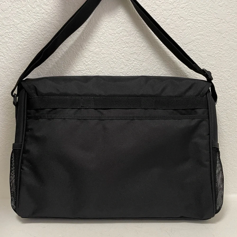 🆕 OGIO Vamp M Covert Black Laptop Case Messenger Bag - Verizon Wireless logo